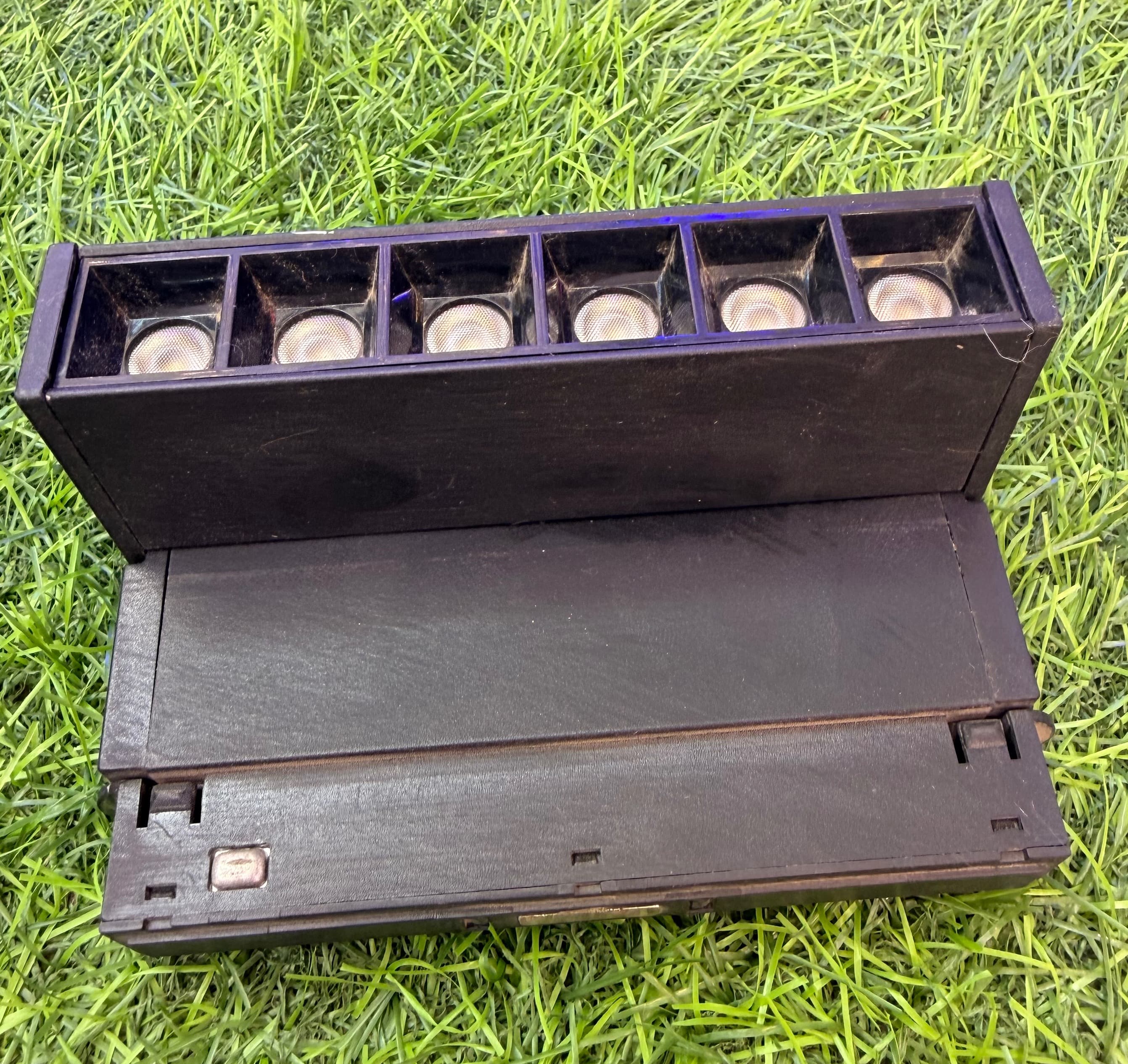 Linear Spot Adjustable Ultrathin Magnetic Track Light